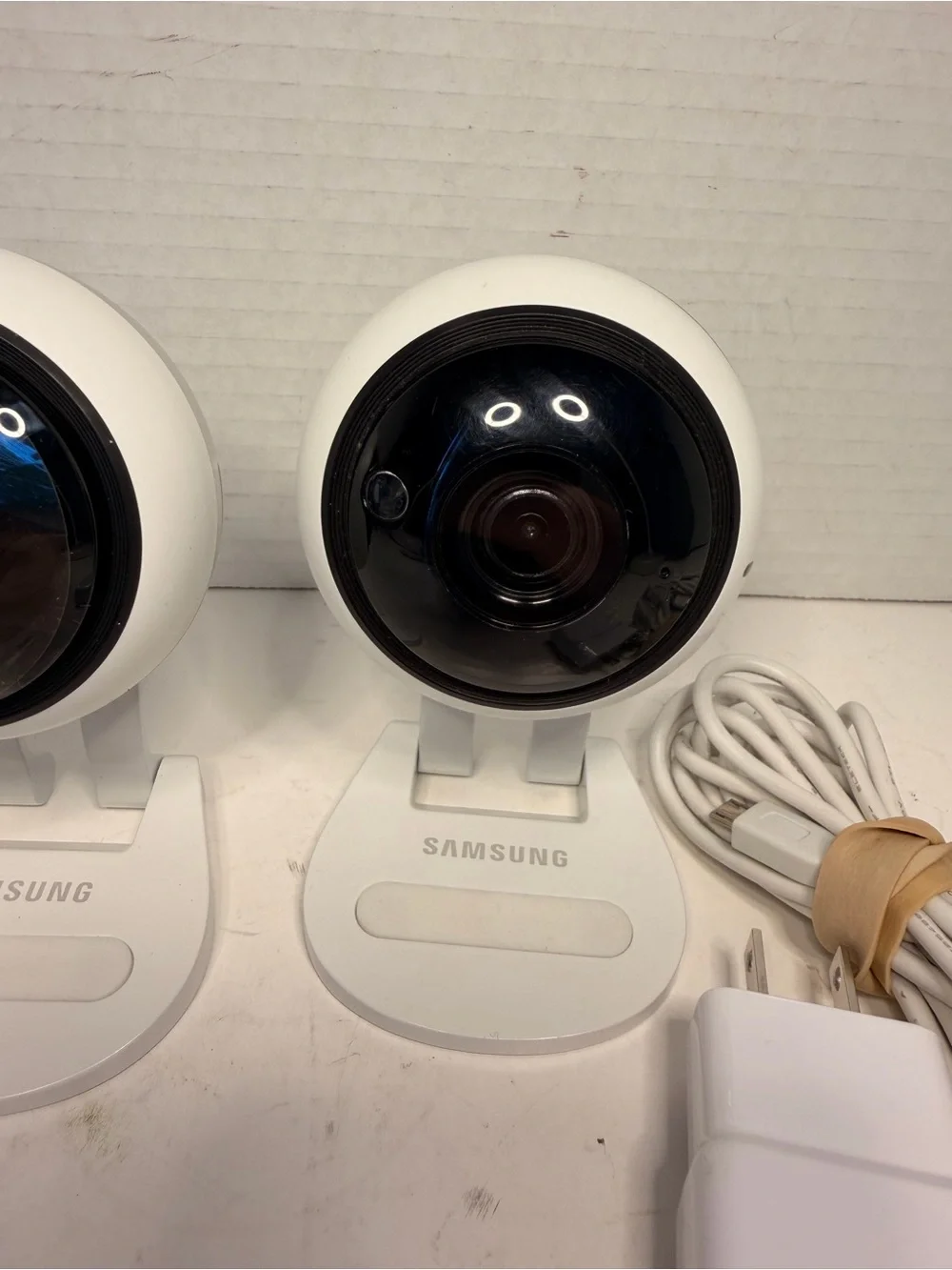 Samsung SmartCam HD Plus 1080p Wi-Fi Camera Pair with Power Adapter